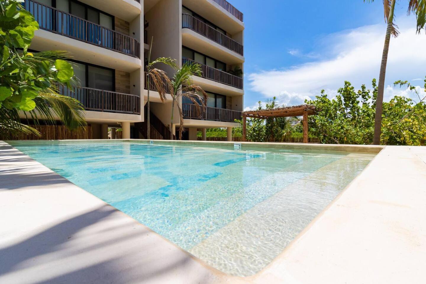 Pool View Loft Steps From The Ocean In Punta Cocos - C101 Ξενοδοχείο Isla Holbox Εξωτερικό φωτογραφία